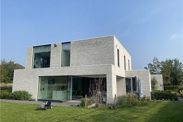 Moderne woning met loods - Bouwbedrijf DEVOBOUW (Tereik, Wuustwezel)